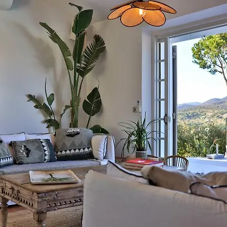 Superbe A Sainte-maxime, Piscine Et Vue - Dina サント・マキシム