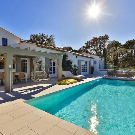 Superbe A Sainte-maxime, Piscine Et Vue - Dina