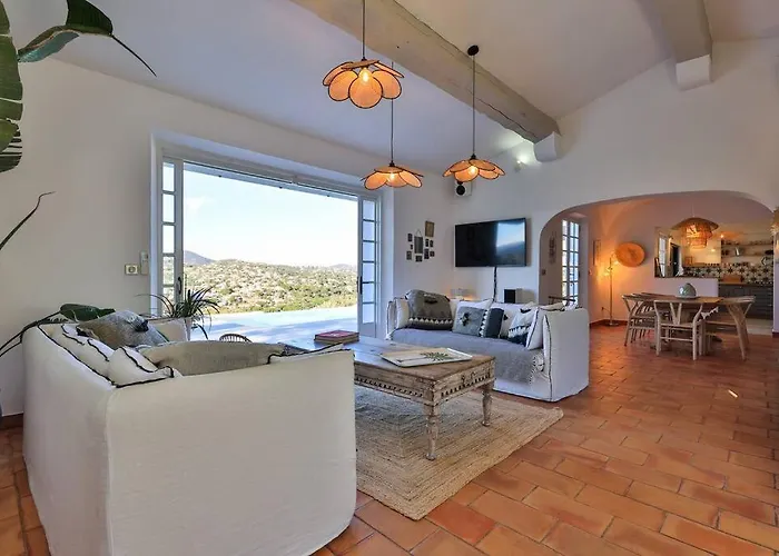 Superbe A Sainte-maxime, Piscine Et Vue - Dina Villa *