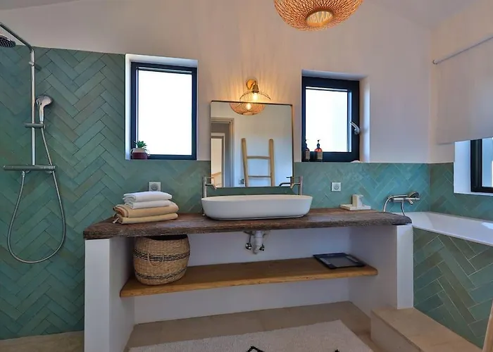 Superbe A Sainte-maxime, Piscine Et Vue - Dina