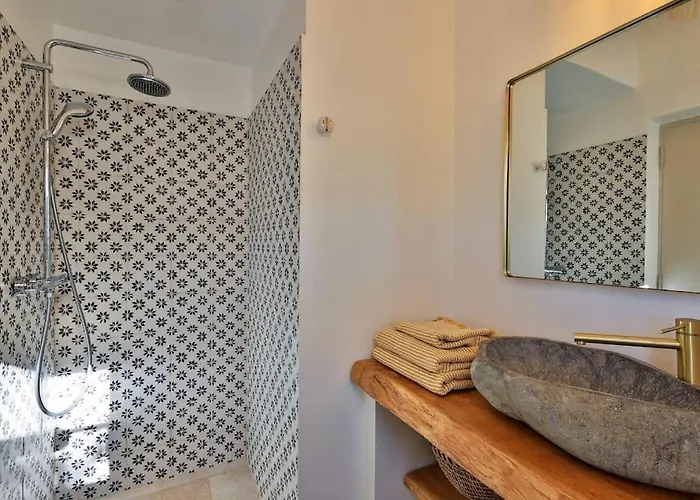 Villa Superbe A Sainte-maxime, Piscine Et Vue - Dina Sainte-Maxime