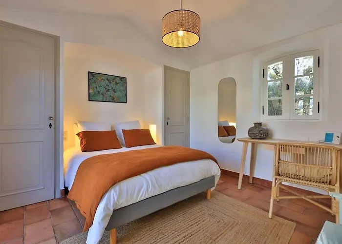 Superbe A Sainte-maxime, Piscine Et Vue - Dina Villa *