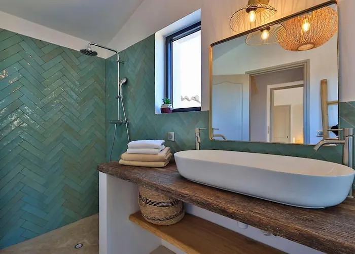 Superbe A Sainte-maxime, Piscine Et Vue - Dina Sainte-Maxime