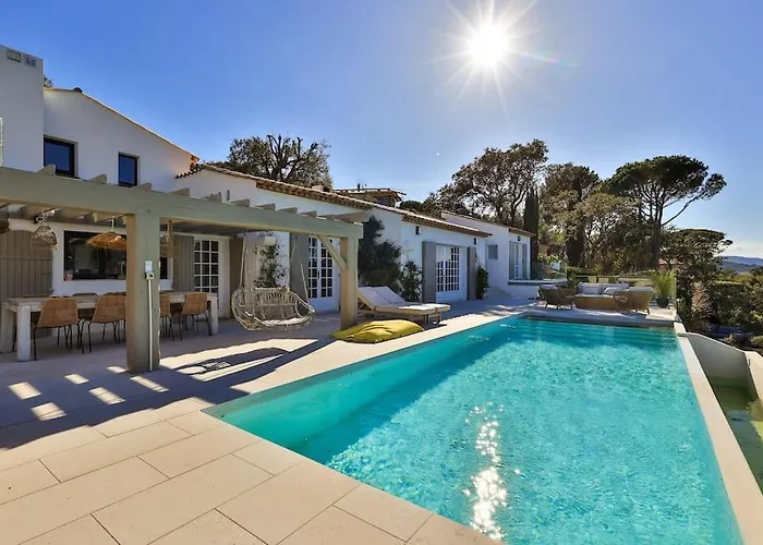 Superbe A Sainte-maxime, Piscine Et Vue - Dina