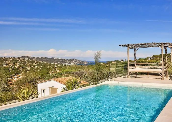 Villa Superbe A Sainte-maxime, Piscine Et Vue - Dina *